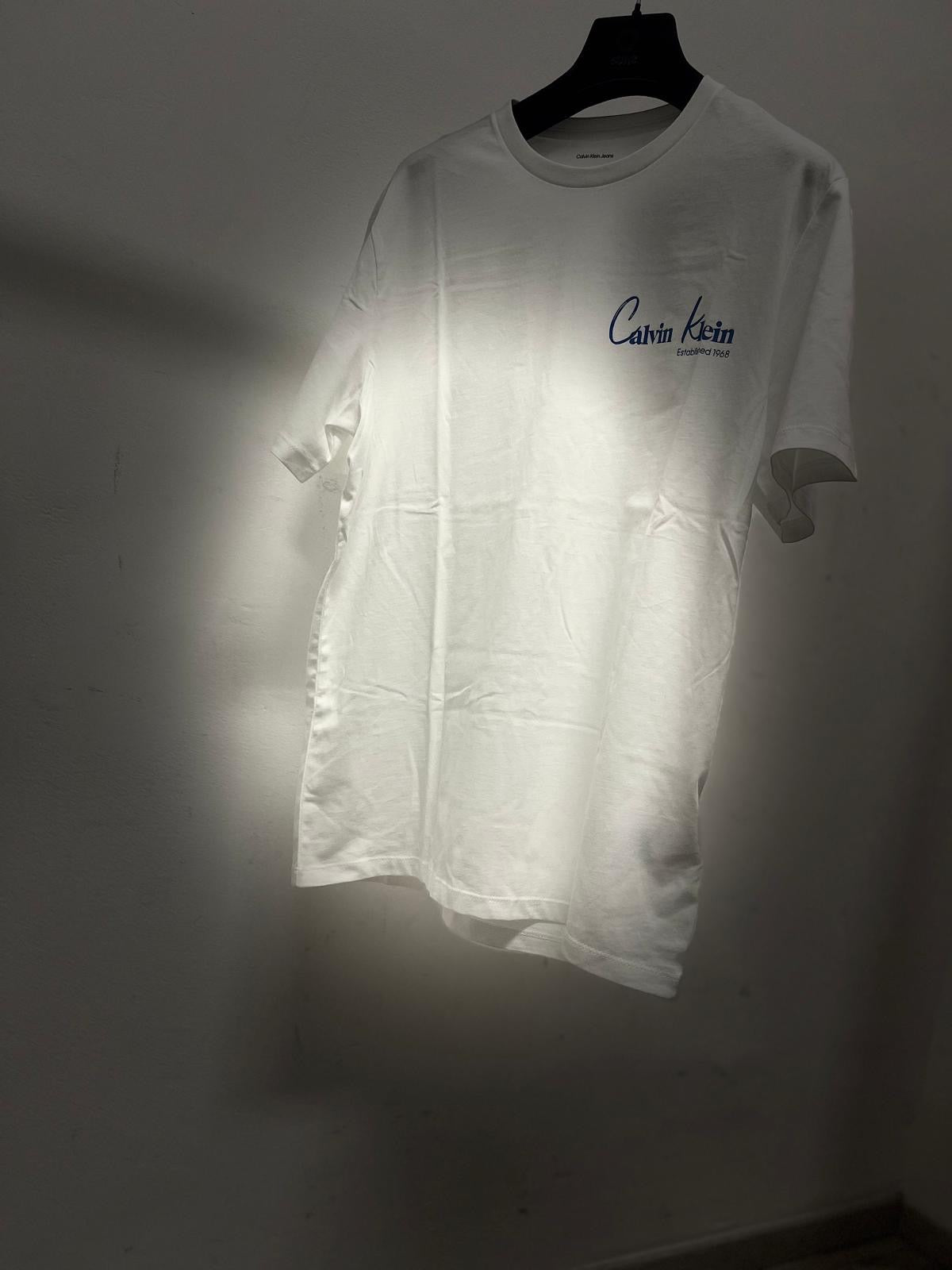 T-shirt Calvin Klein
